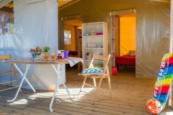 Eurocamp Tents At Campsite Polari Rovinj Eksteriør billede