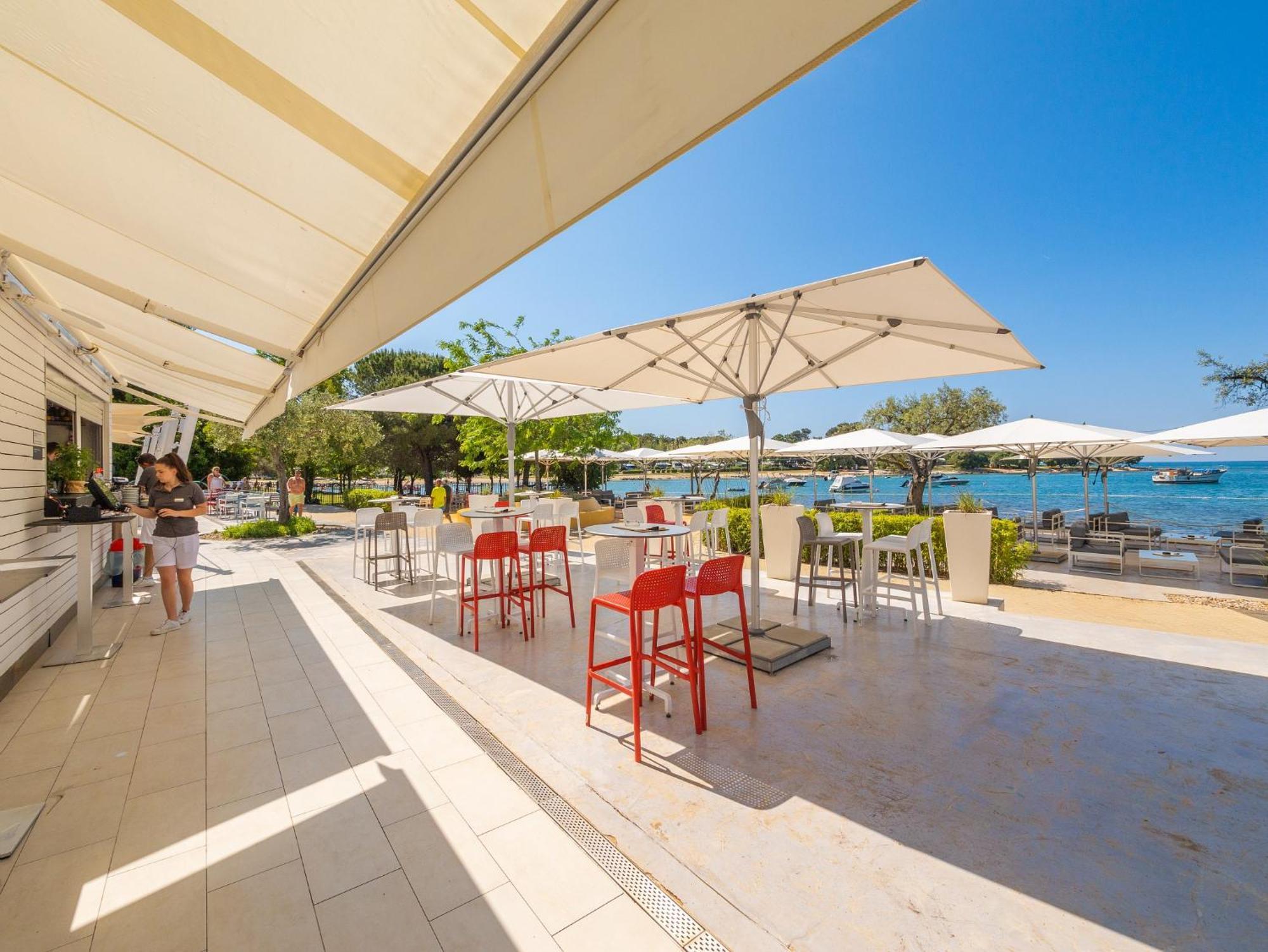 Eurocamp Tents At Campsite Polari Rovinj Eksteriør billede